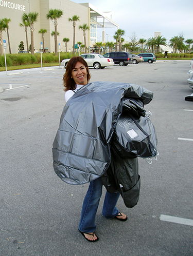 Moving in for the Show - SurfExpo, Jan 2006